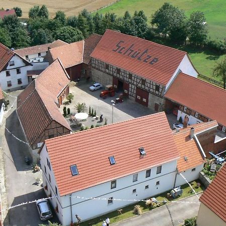 Pension Schuetze Daasdorf am Berge エクステリア 写真